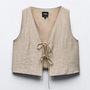 STRUCTURED VEST TOP